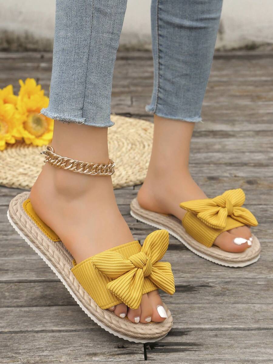 Women Bow Decor Flat Sandals, Lightweight Summer Slippers, Non-Slip Ladies Beach Shoes