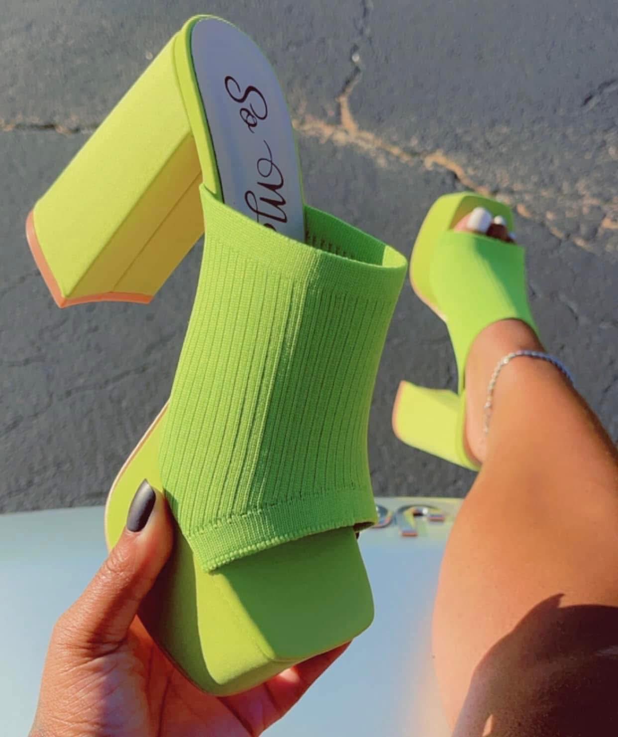 Ribbed Block Heel Open-Toe Sandals