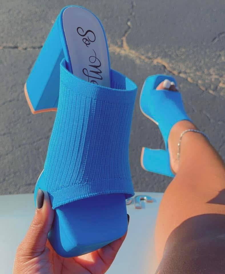 Ribbed Block Heel Open-Toe Sandals