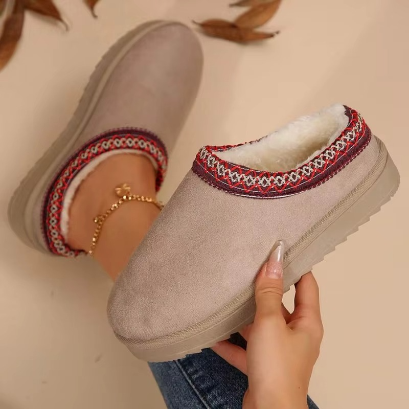 2025 New Women's Snow Boots Casual Slip-on Wool Warm Home Luxury Elegant Winter Cashmere Warm Boots Fashion Flat Shoes Plus Size