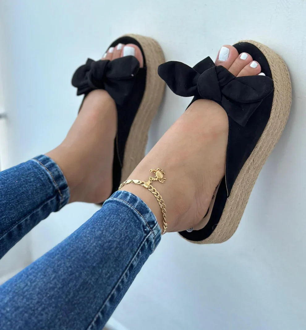 Beautiful Platform Sandal with Bow