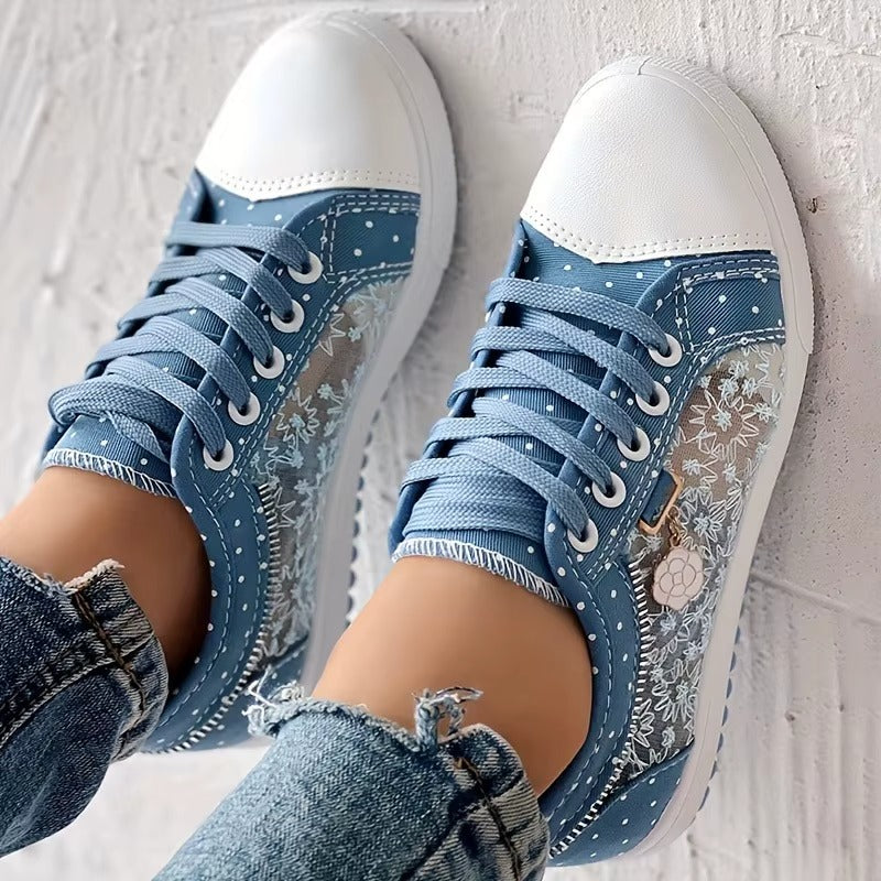 Women's Cutouts Lace Hollow Denim Mesh Shoes Woman Summer Flat Casual Shoes Breathable Cloth Shoes Student Sneakers