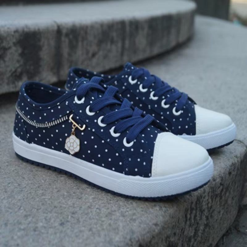 Women's Cutouts Lace Hollow Denim Mesh Shoes Woman Summer Flat Casual Shoes Breathable Cloth Shoes Student Sneakers