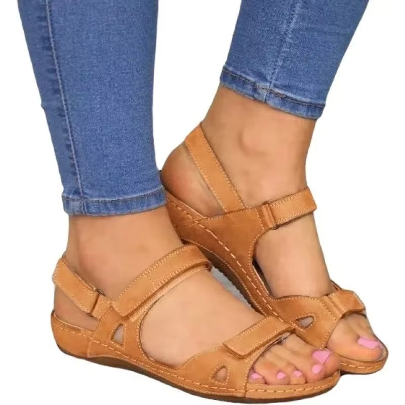 2025 Spring New Women's Sandals with Open Toes, Comfortable, Fashionable, Versatile, Low Heel Walking Sandals