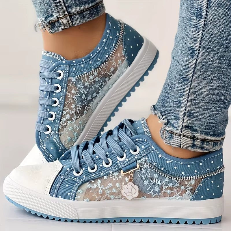Women's Cutouts Lace Hollow Denim Mesh Shoes Woman Summer Flat Casual Shoes Breathable Cloth Shoes Student Sneakers